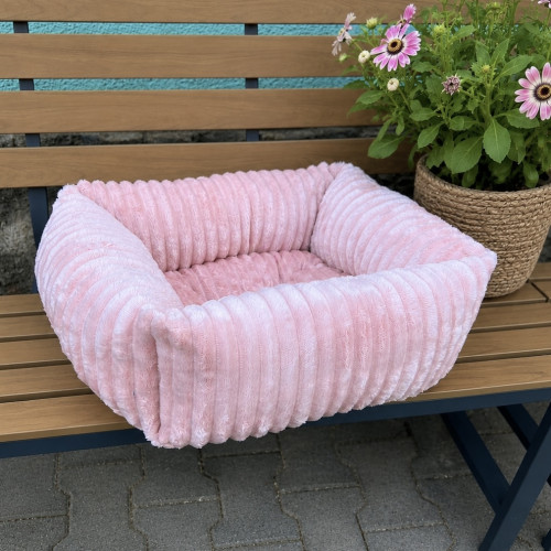Handmade pelíšek pro kočičky - růžový 1