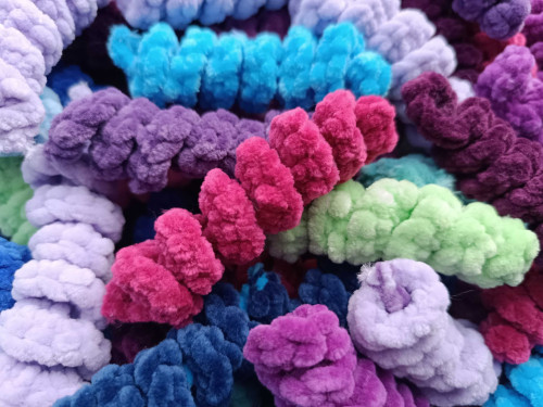 Žížalka s kozlíkem a šantou 2