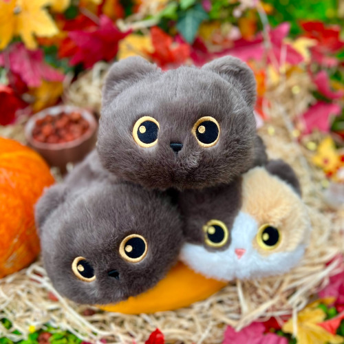 Plyšová kočička ležící - šedá 1