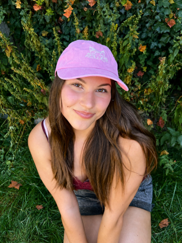 Kšiltovka s kočičkou 1