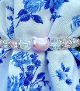 Náramek s křišťálem - růžová hlavička