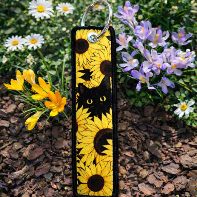 Klíčenka Slunečnice s černou kočkou