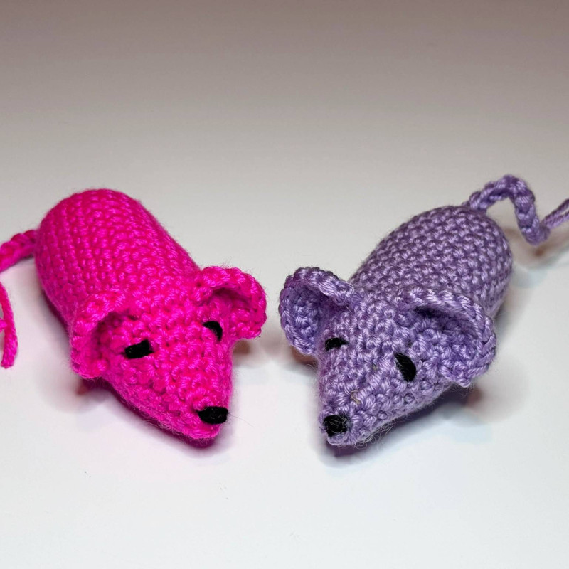 Háčkovaná myška velká - šanta kočičí