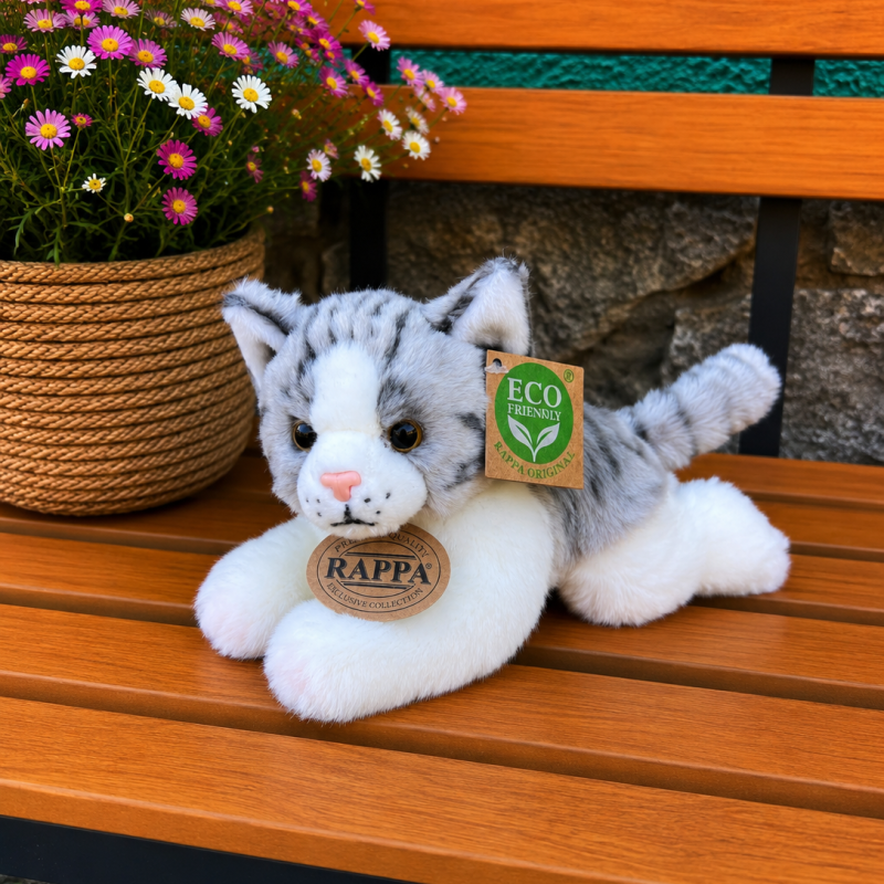 Plyšová kočka ležící 17 cm ECO-FRIENDLY - bílomourovatá