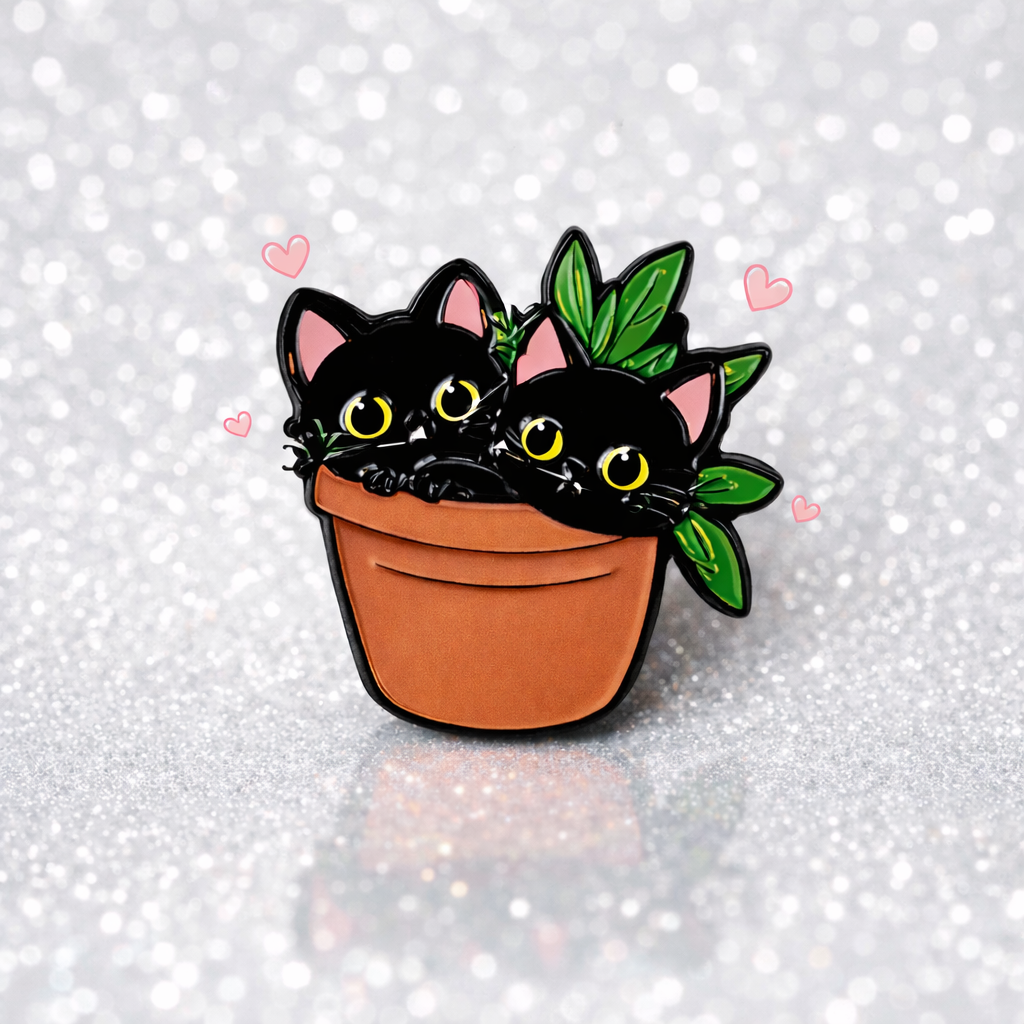 Odznáček - koťátka v květináči