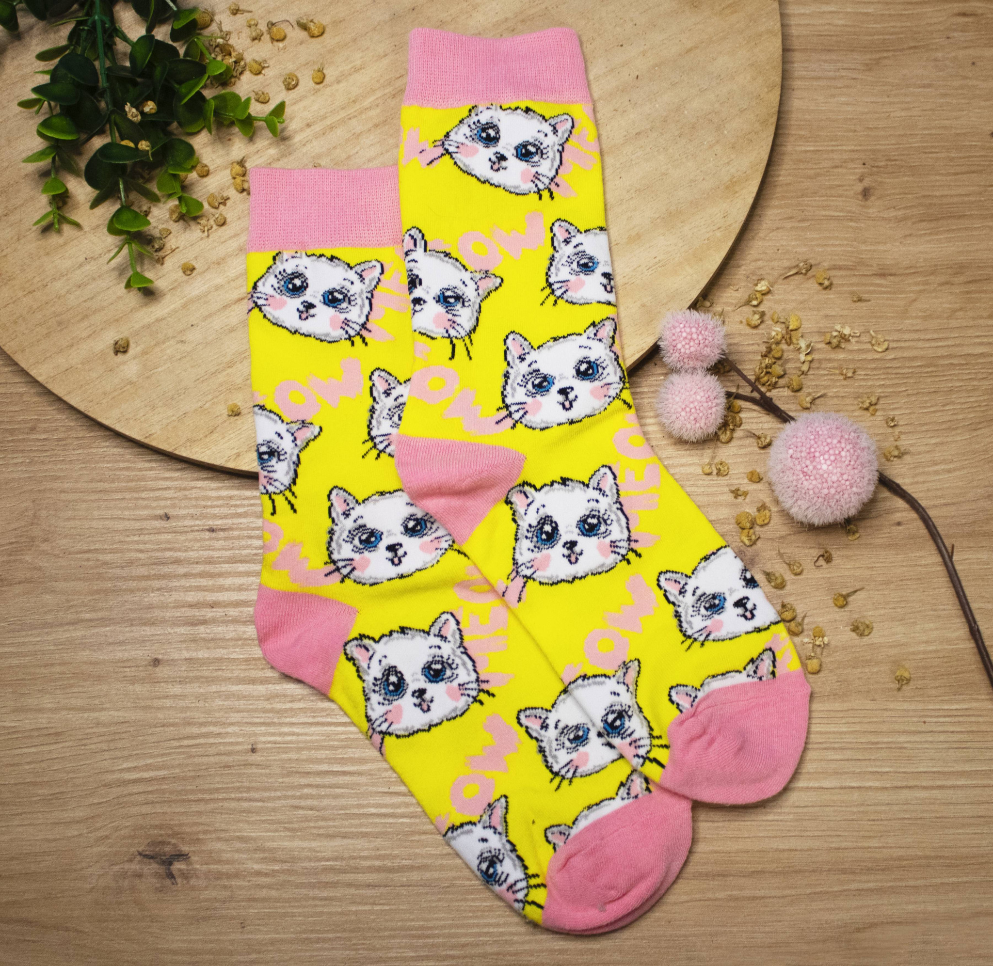Ponožky s kočičkami  - zářivě žluté